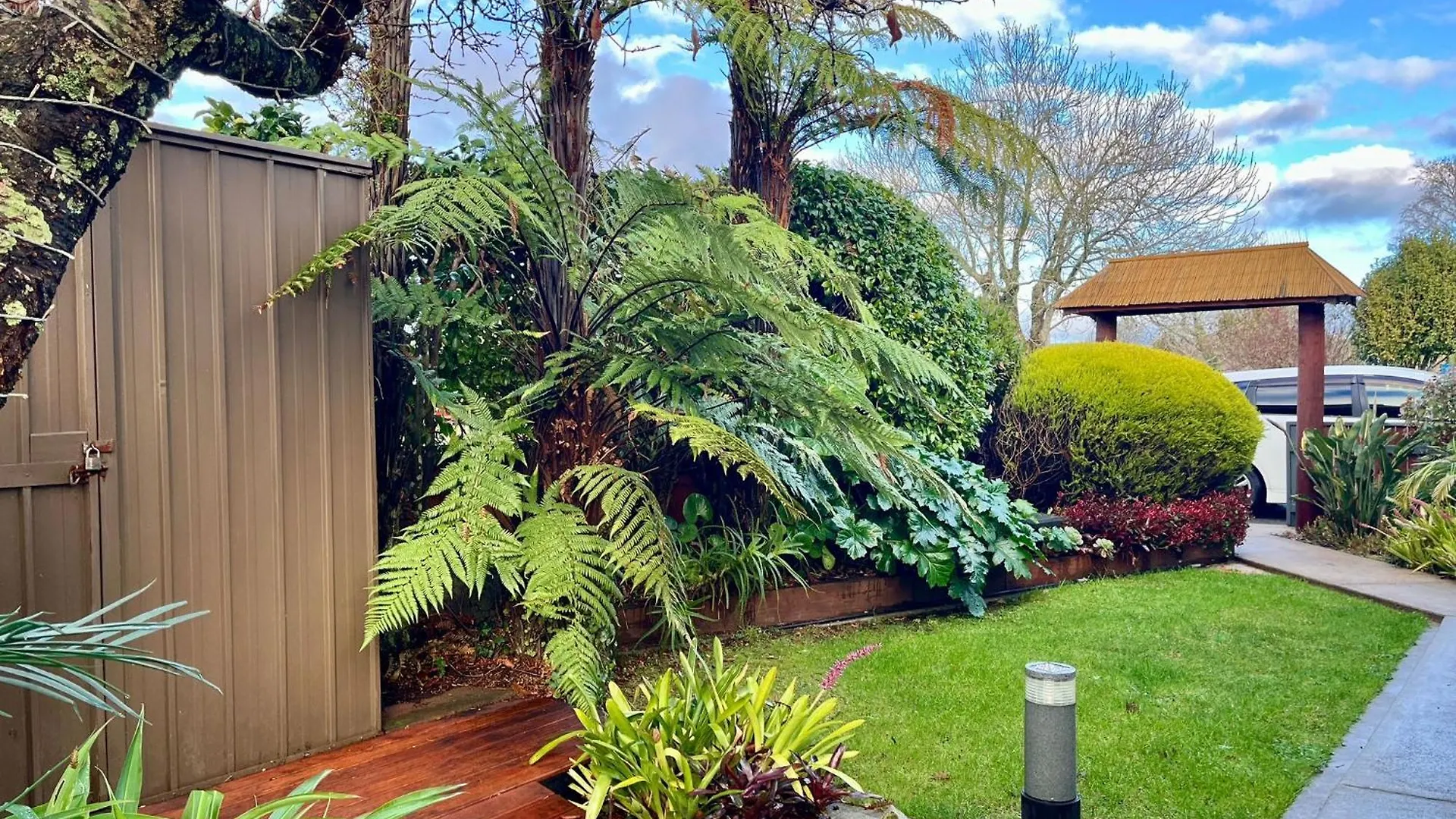 Room In Prime Location House With Spa And Sauna Rotorua 0*,